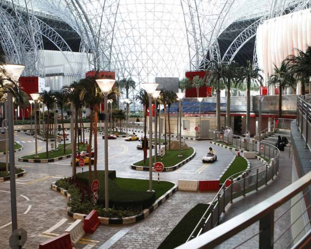 Ferrari World + Abu Dhabi City Tour from Dubai (with Hotel Drop-off) - Image 8