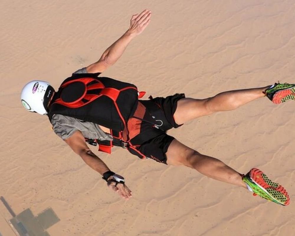 Tandem SkyDive Dubai Desert Zone - Image 2