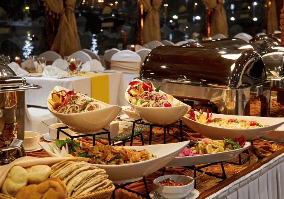 5* Dubai Marina Traditional Dinner Cruise With Full Course Buffet - Image 5