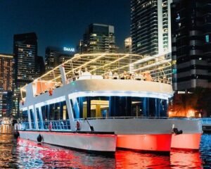 5* Dubai Marina Luxury Yacht Dinner Cruise