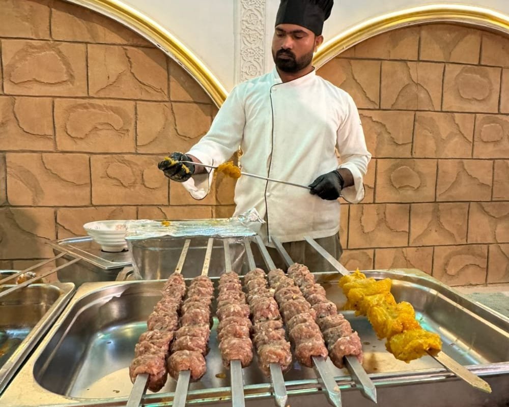 4X4 Pick Up — Vip Premium Desert Safari — Dubai - Image 4