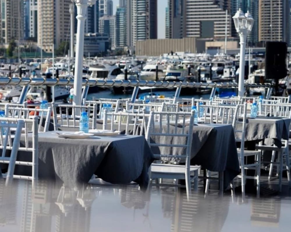 Elegent Traditional Marina Dinner Cruise - Image 4